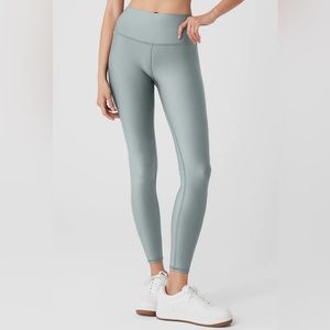 Alo Yoga Womens airlift high wasited cosmic grey leggings size medium